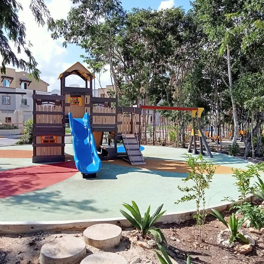 דירות Playa Del Carmen Real Lucerna, Remus II 0*,  מקסיקו
